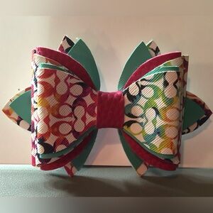 Vibrant Colored bow (your choice of keyring or Stanley)
